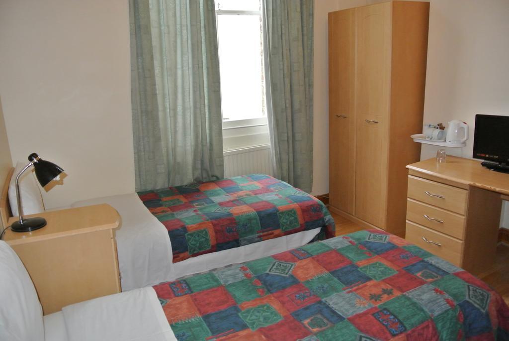 European Hotel Лондон Екстериор снимка